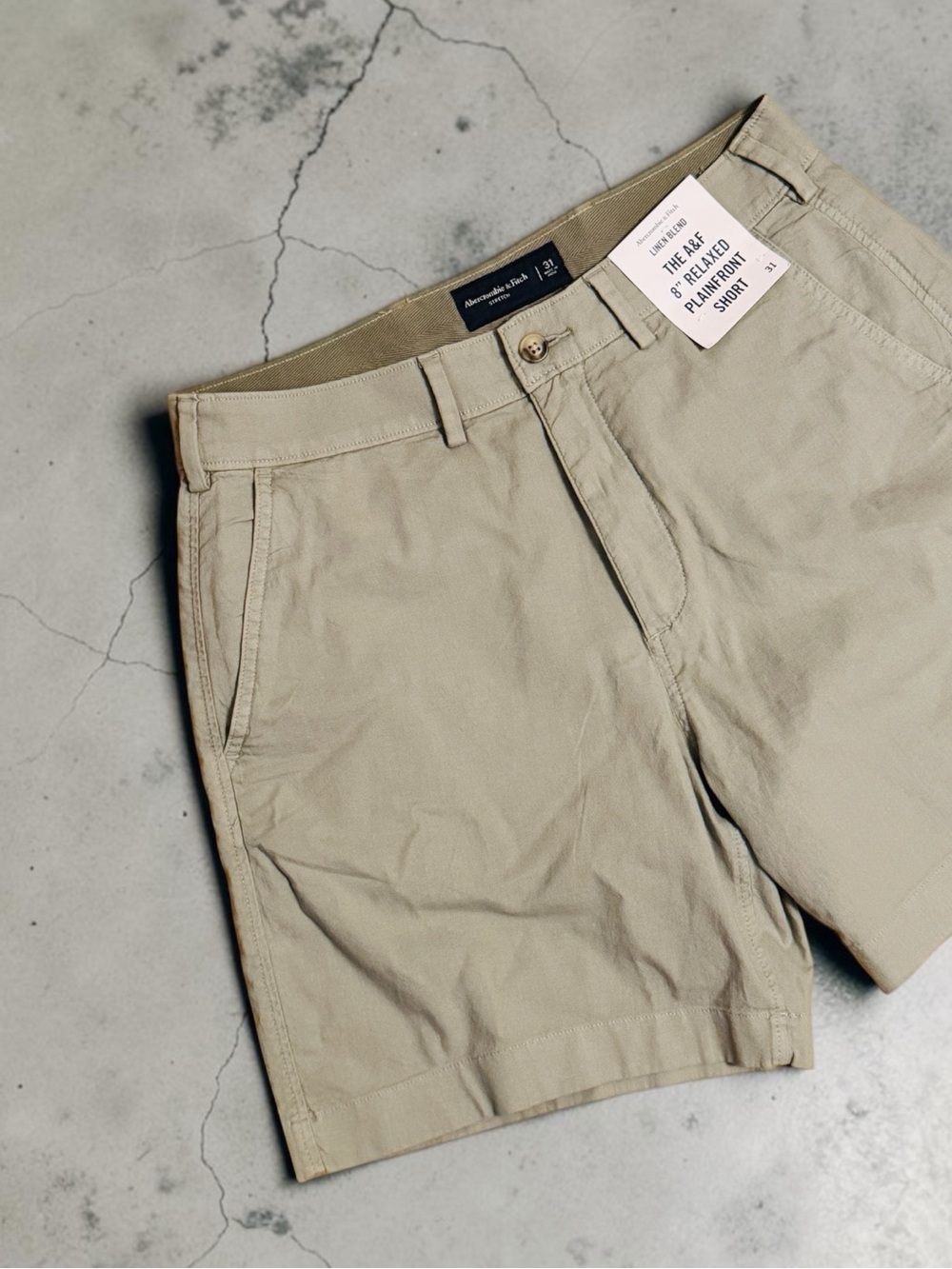 Abercombie & Fitch Men’s 31 Linen Blend   Plainfront Shorts Frosty Olive 7in